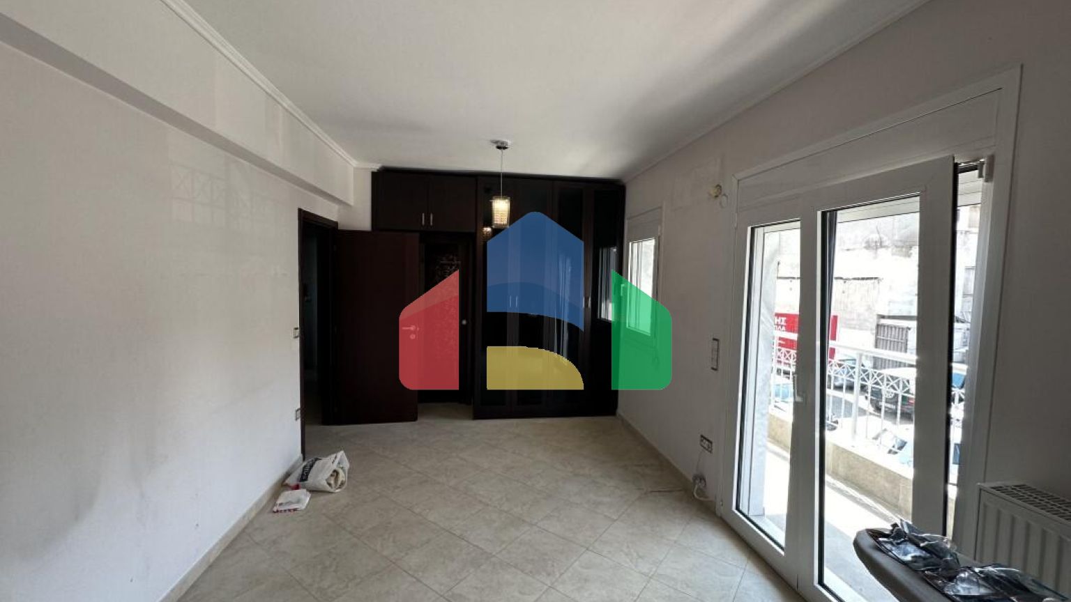 Продаж - Котедж 415 m² в Салоніках