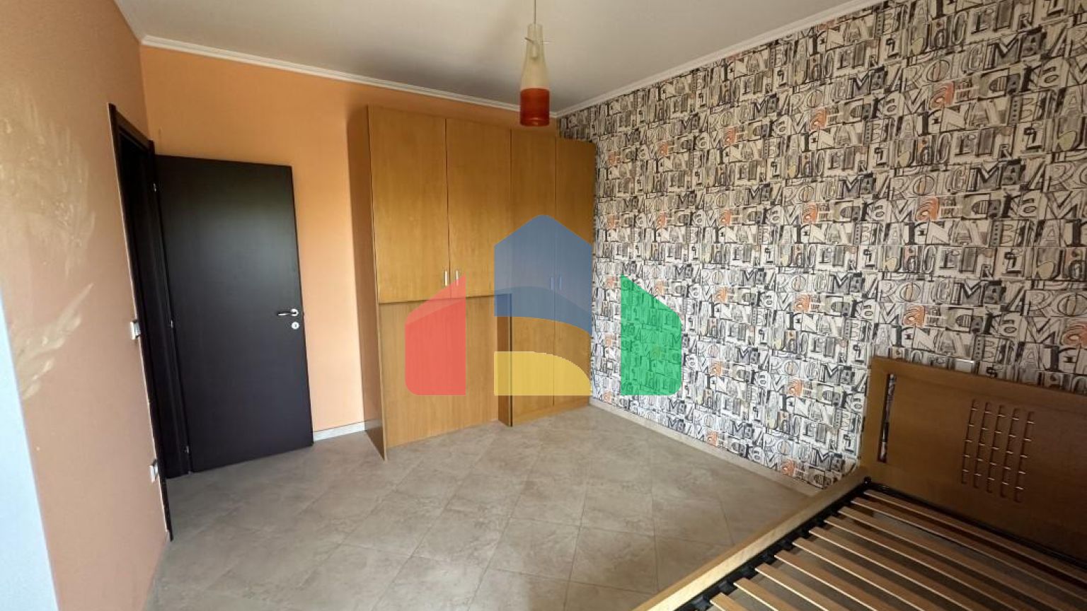 Продаж - Котедж 415 m² в Салоніках