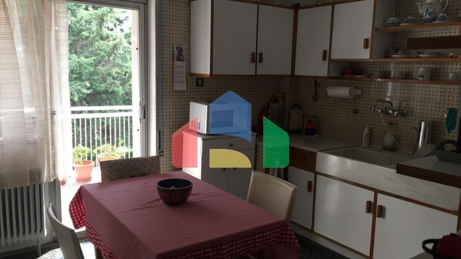 Продаж - Квартира 650 m² в Салоніках