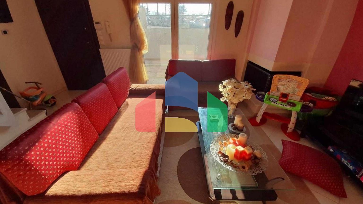 Продаж - Таунхаус 200 m² в Салоніках