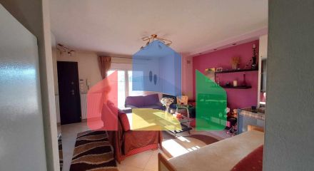 Продаж - Таунхаус 200 m² в Салоніках