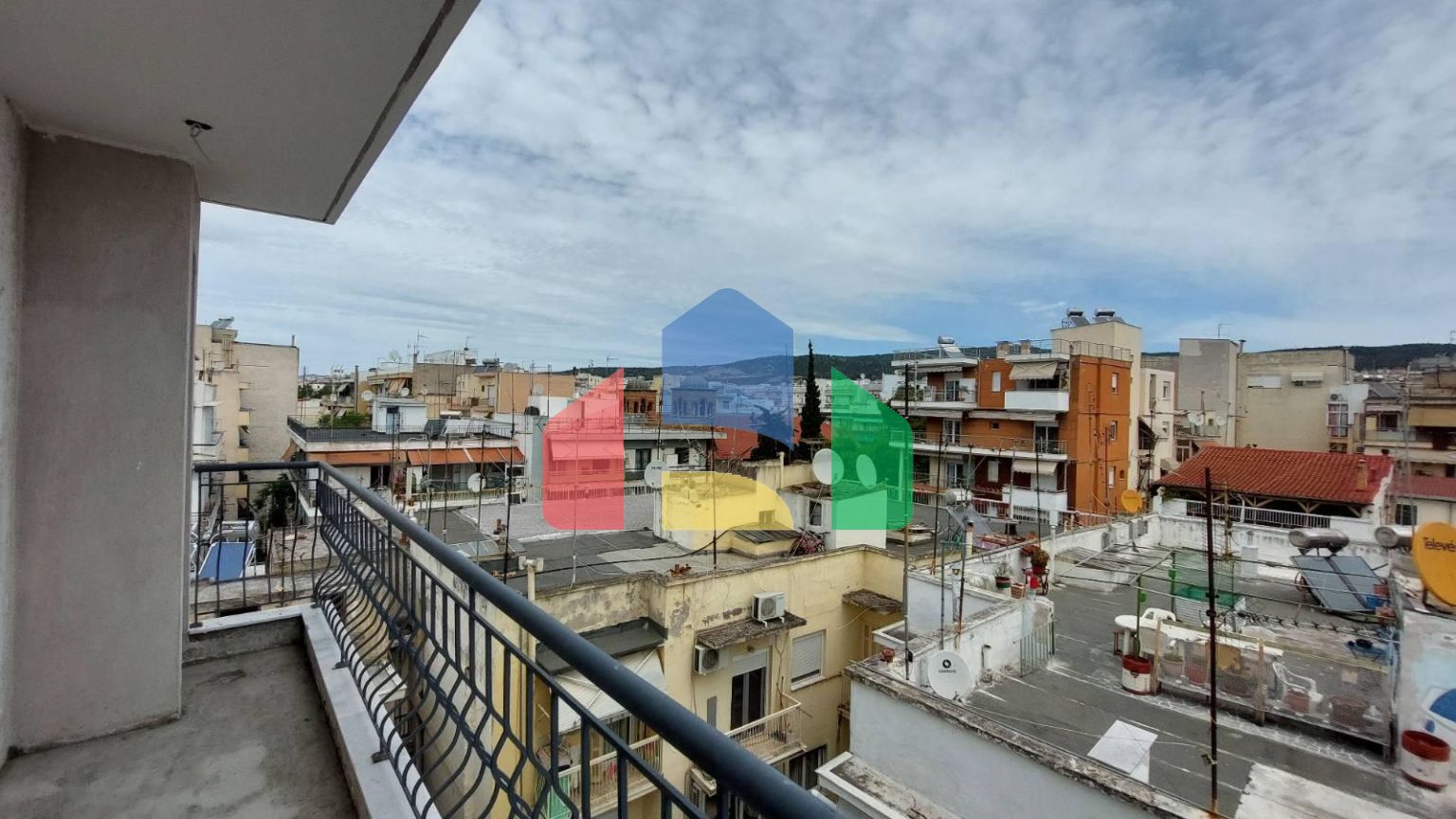 Продажа - Таунхаус 127 m² в Салониках