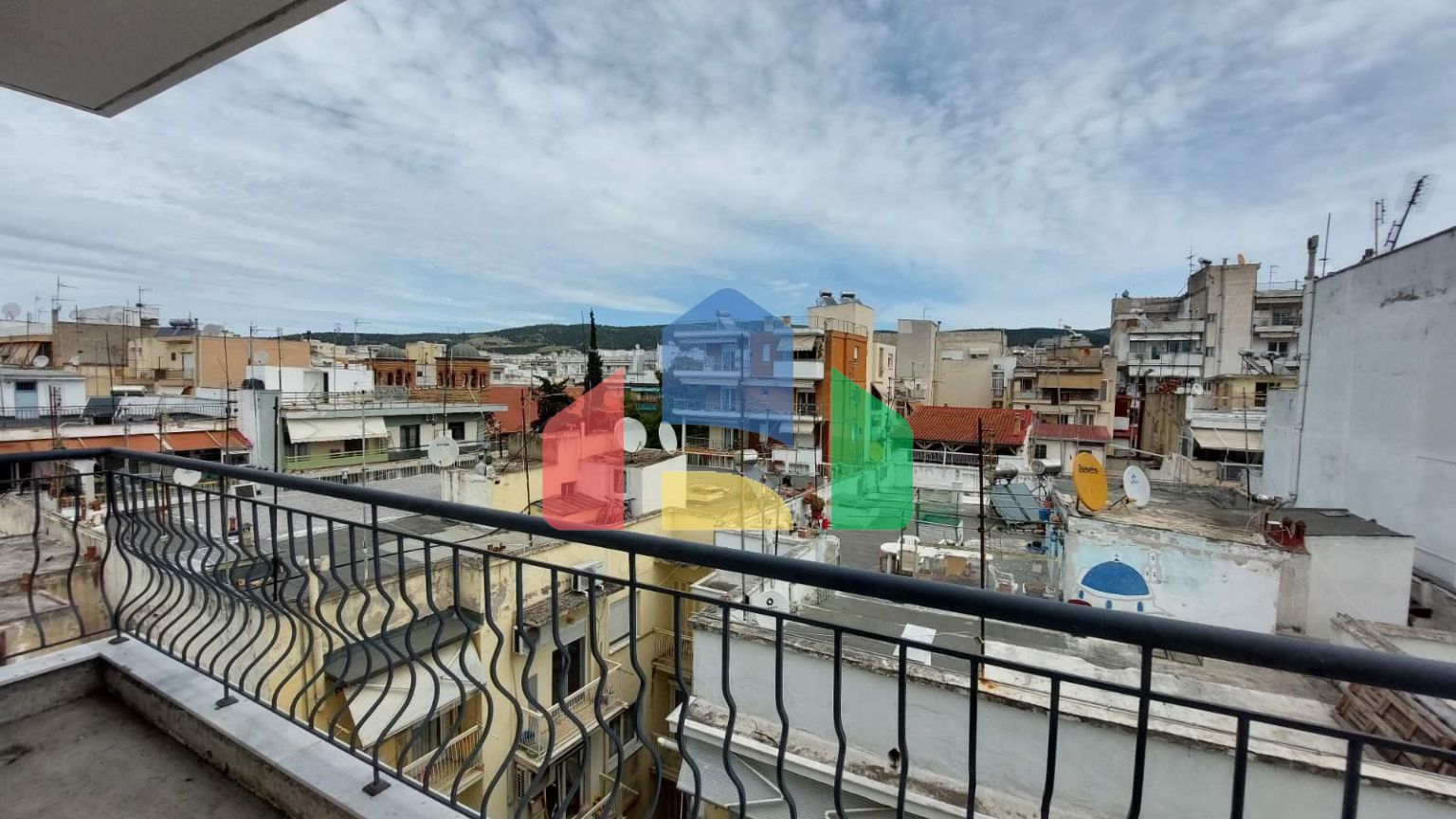 Продажа - Таунхаус 127 m² в Салониках