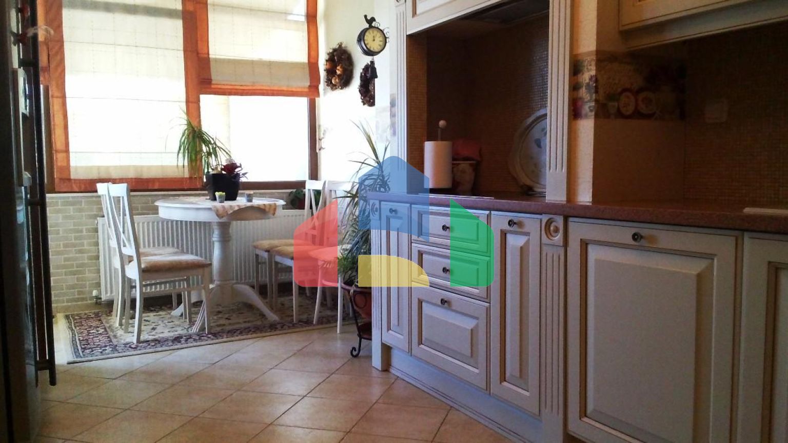 Продаж - Таунхаус 250 m² в Салоніках