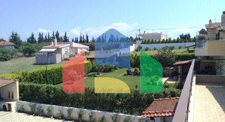 Продаж - Таунхаус 250 m² в Салоніках Продаж - Таунхаус 250 m² в Салоніках