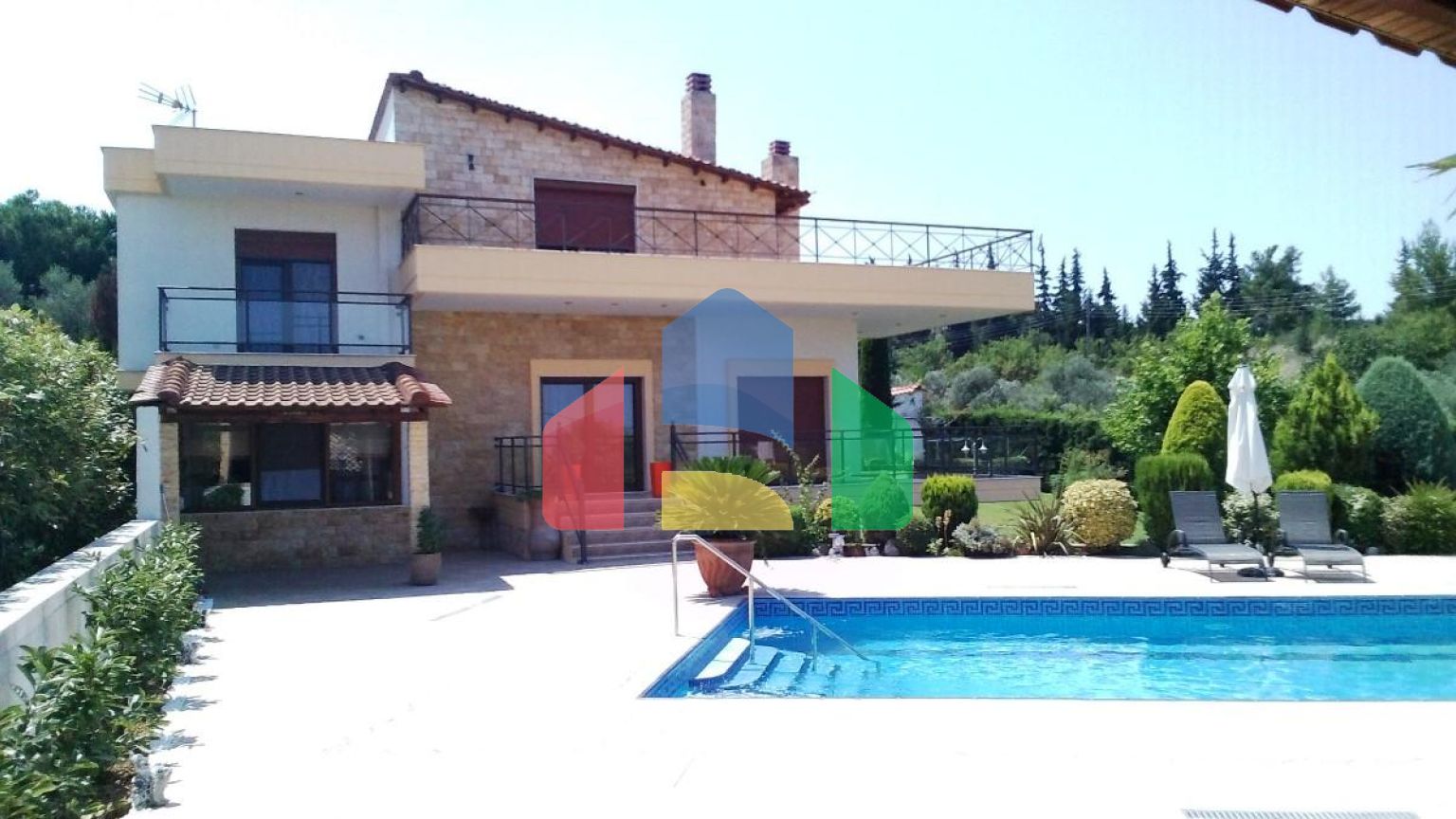 Продаж - Таунхаус 250 m² в Салоніках