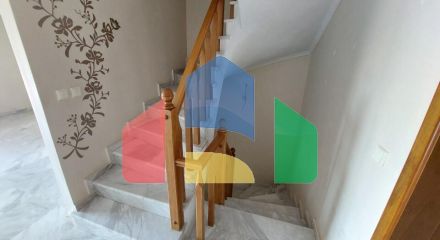 Продаж - Таунхаус 325 m² в Салоніках