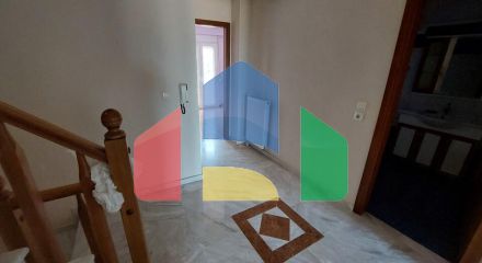 Продаж - Таунхаус 325 m² в Салоніках