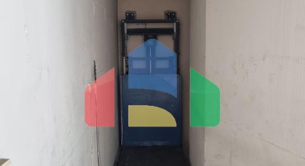 Продаж - Комерційна нерухомість 840 m² в Салоніках Продаж - Комерційна нерухомість 840 m² в Салоніках