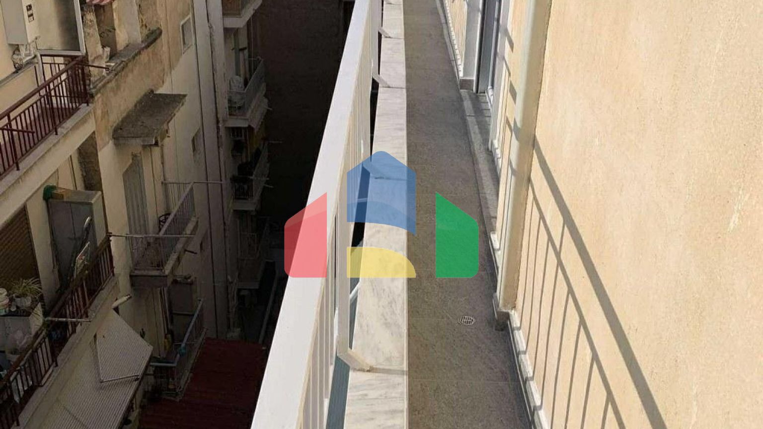 Продаж - Квартира 39 m² в Салоніках