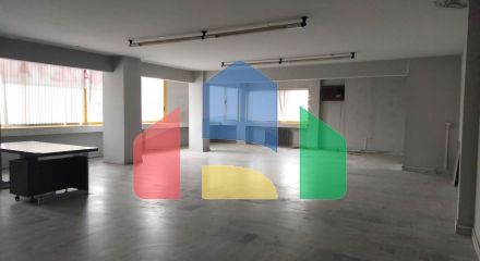 For Sale - Commercial property 140 m² in Thessaloniki