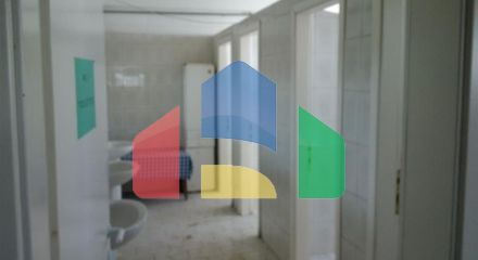 Продажа - Здание 7700 m² в Салониках