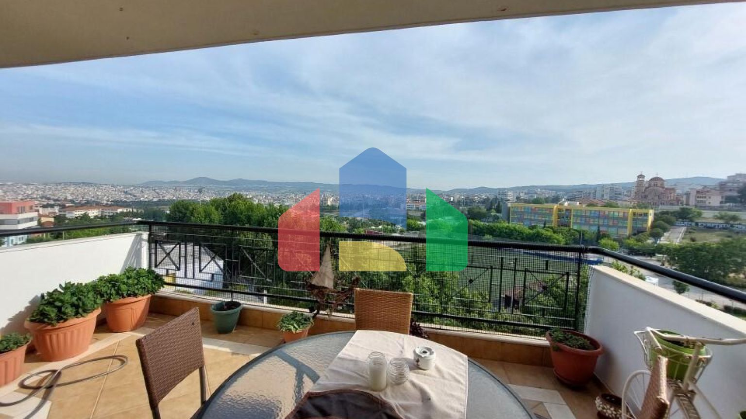 Продаж - Квартира 200 m² в Салоніках