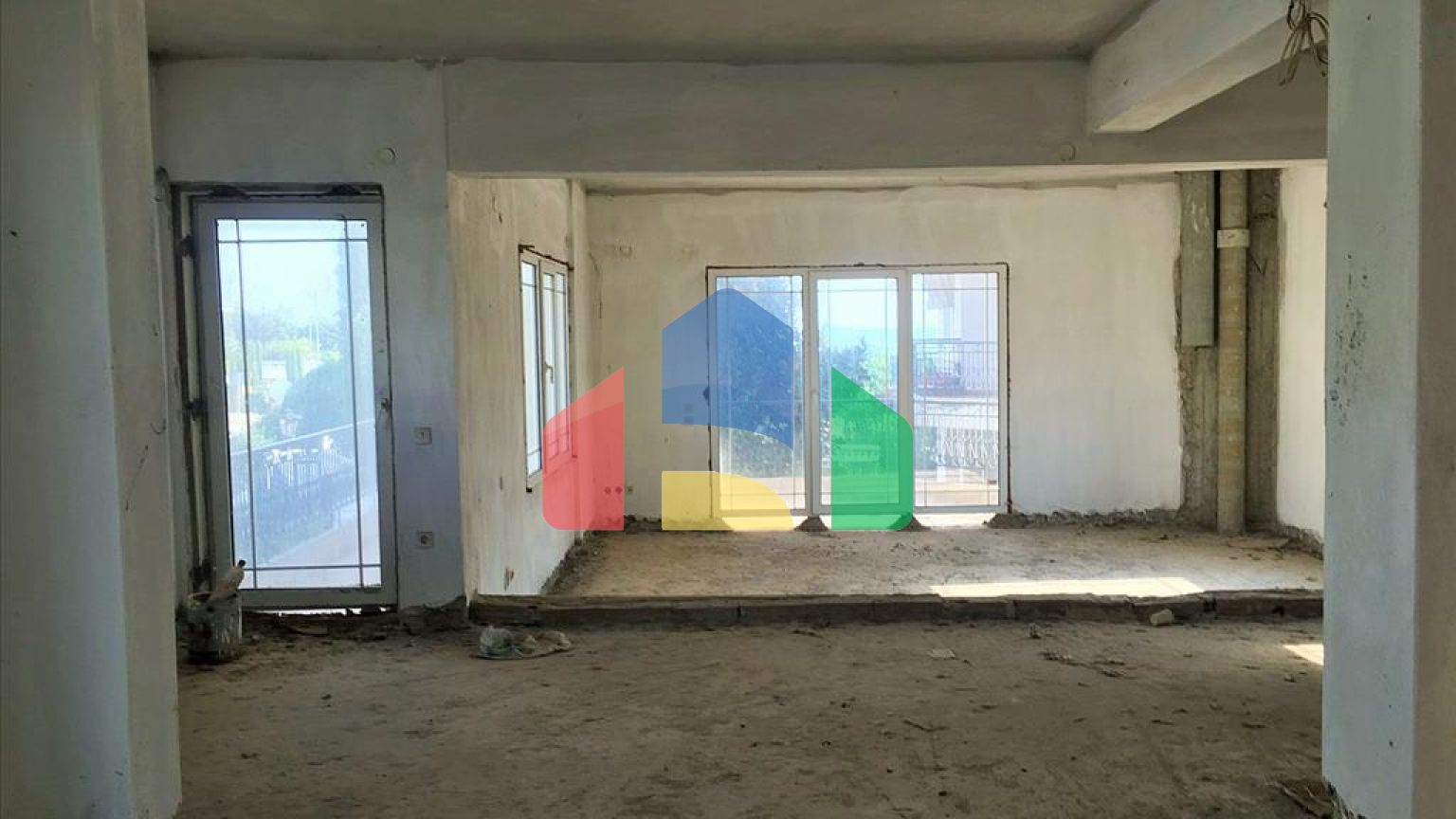 Продаж - Котедж 400 m² в Салоніках