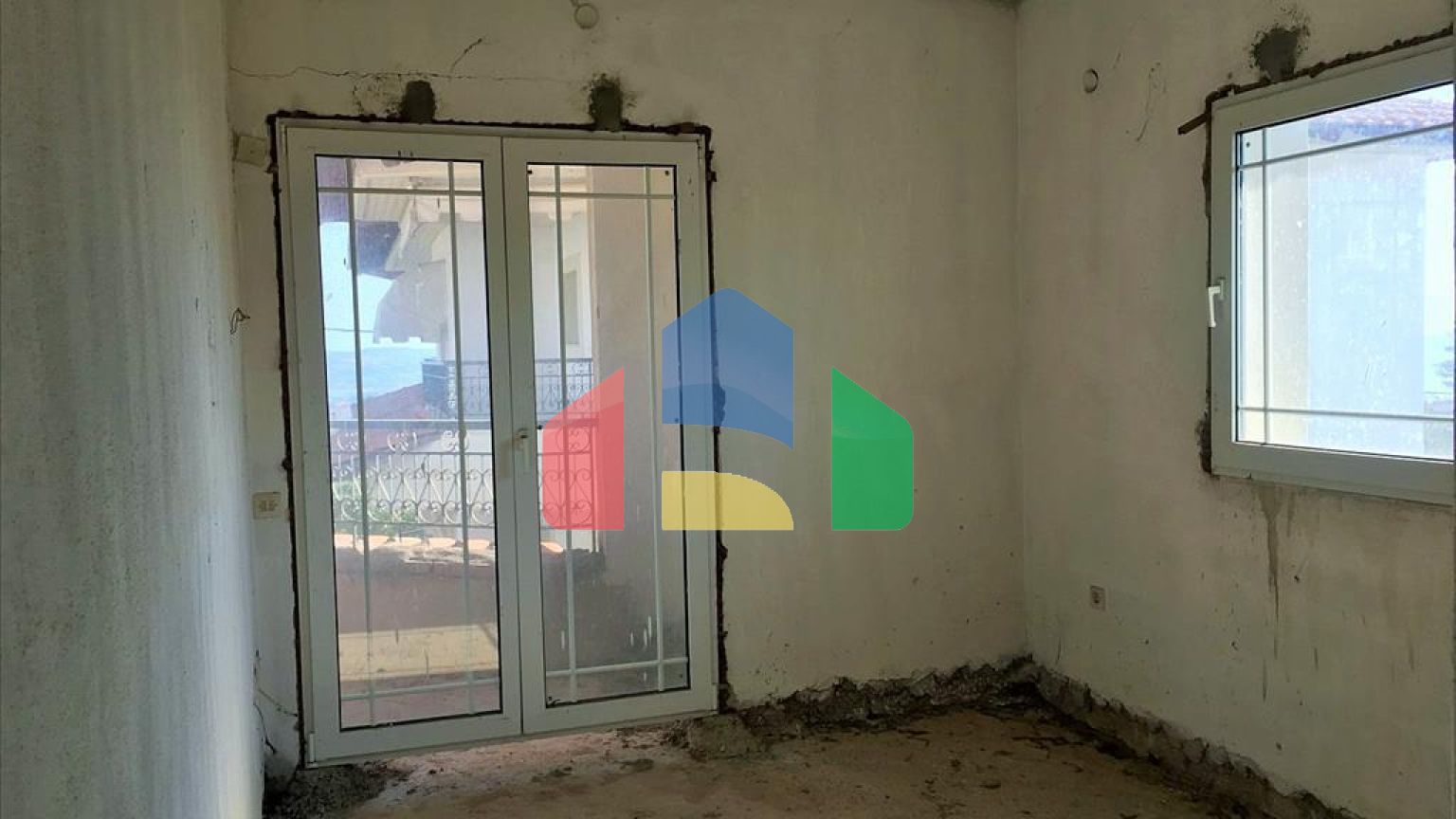 Продаж - Котедж 400 m² в Салоніках