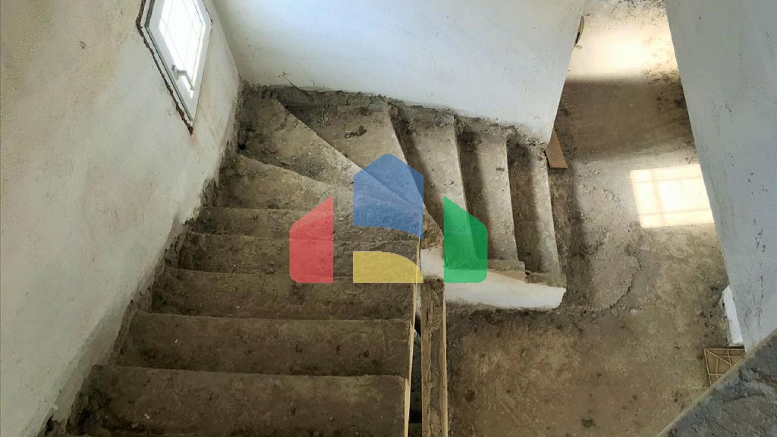 Продаж - Котедж 400 m² в Салоніках