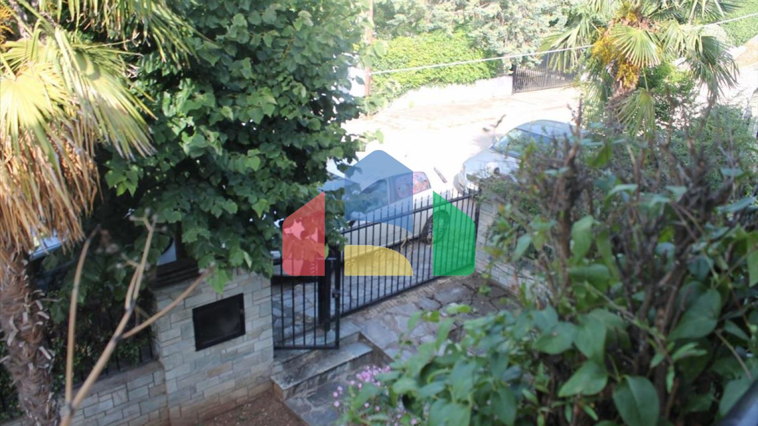 Продаж - Таунхаус 242 m² в Салоніках