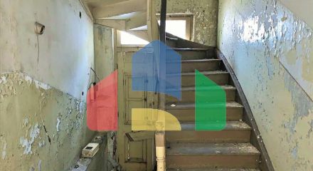 Продажа - Здание 300 m² в Салониках