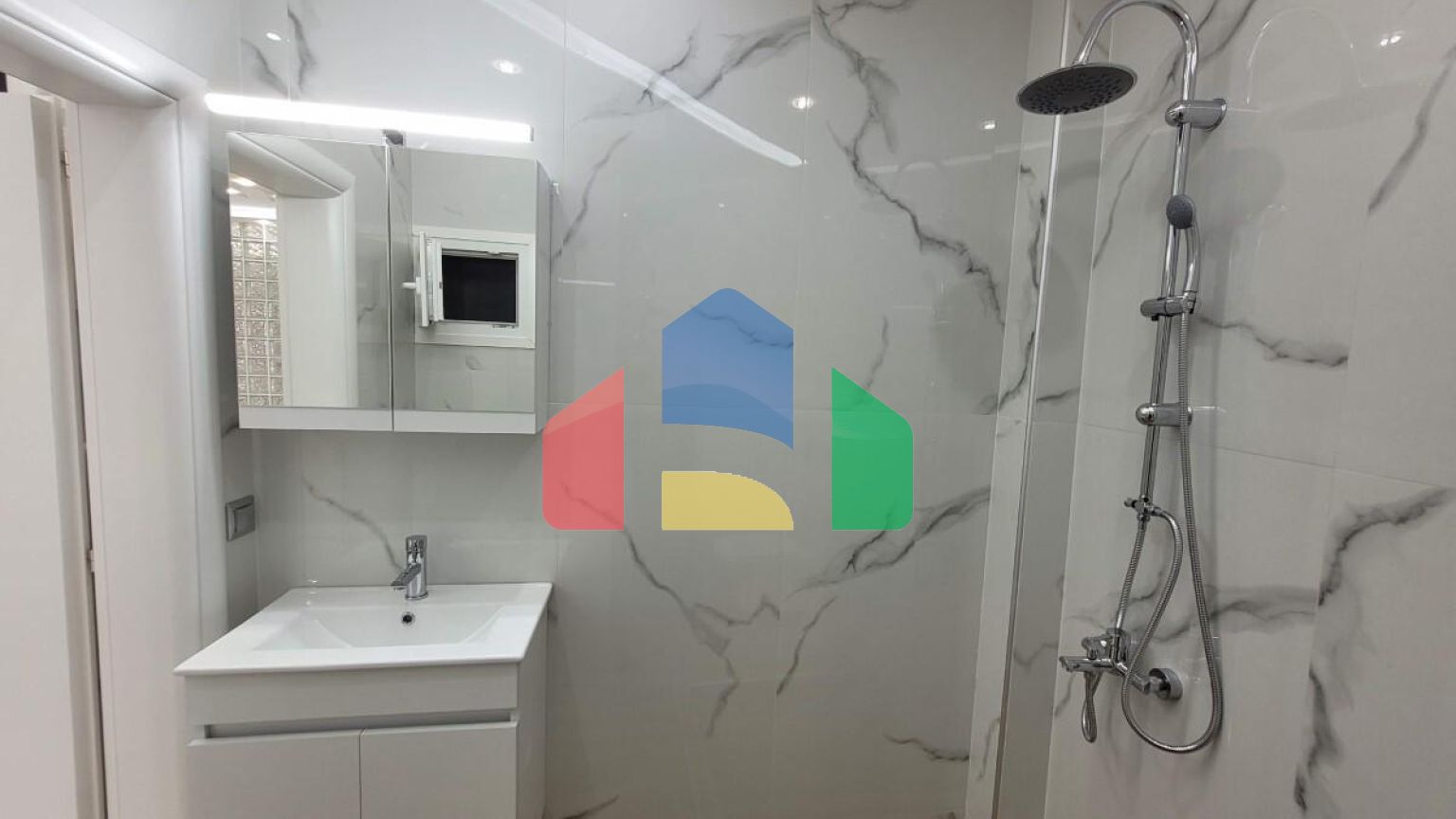 Продаж - Квартира 39 m² в Салоніках