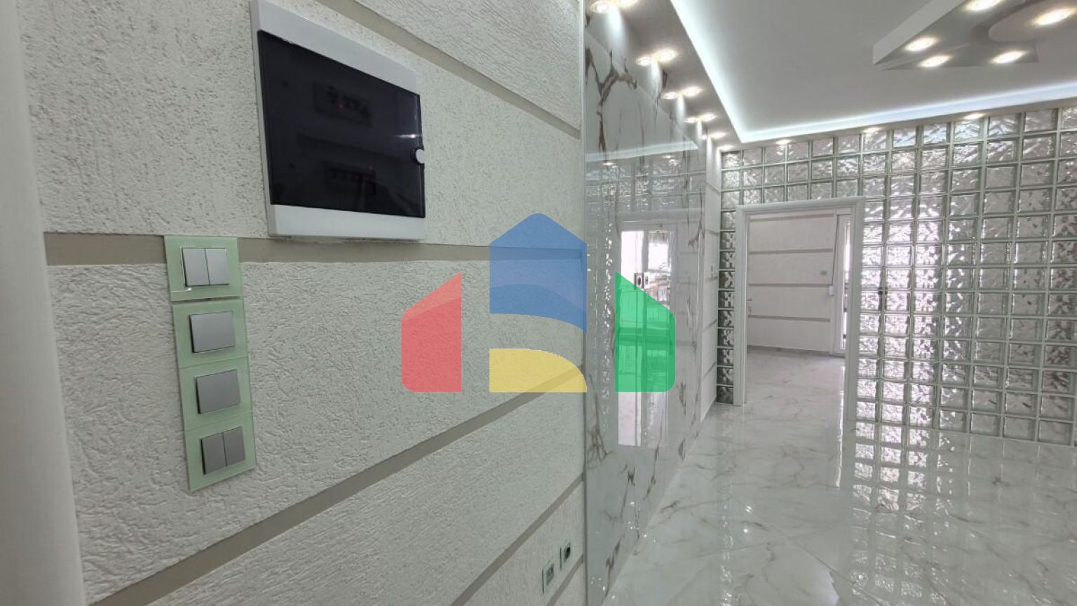 Продаж - Квартира 39 m² в Салоніках