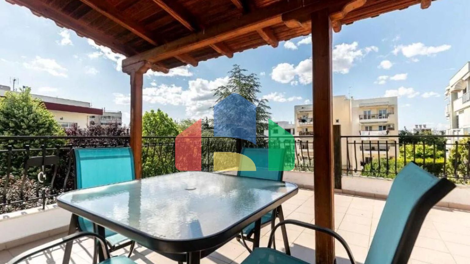 Продажа - Коттедж 220 m² в Салониках