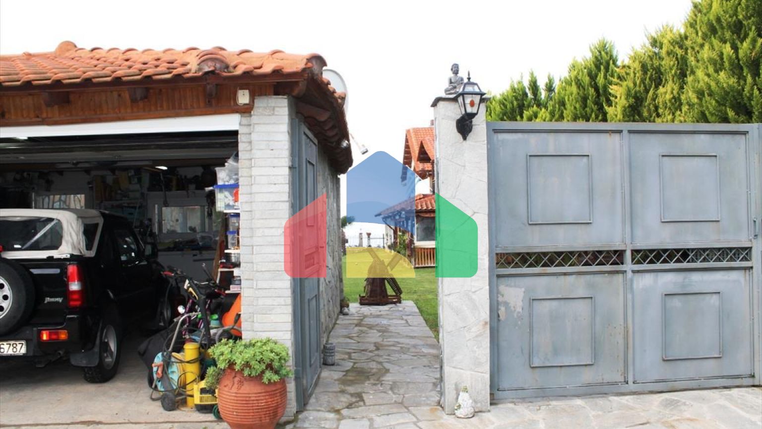 Продаж - Котедж 288 m² в Салоніках