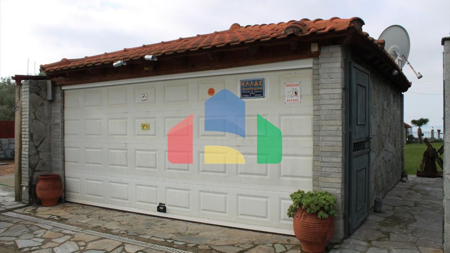 Продаж - Котедж 288 m² в Салоніках