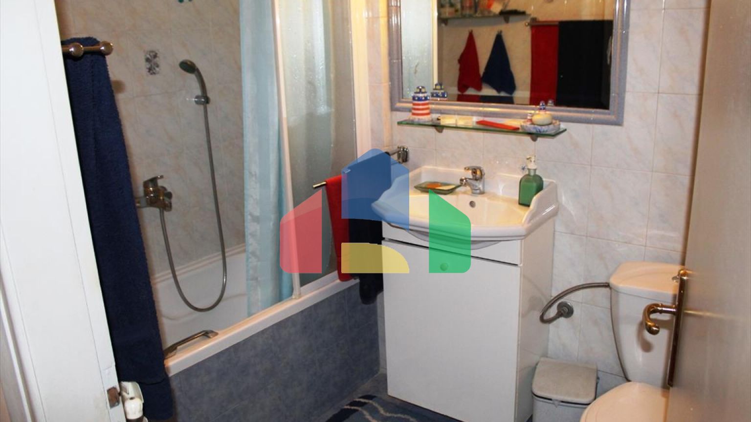 Продаж - Котедж 288 m² в Салоніках