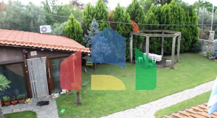 Продаж - Котедж 288 m² в Салоніках