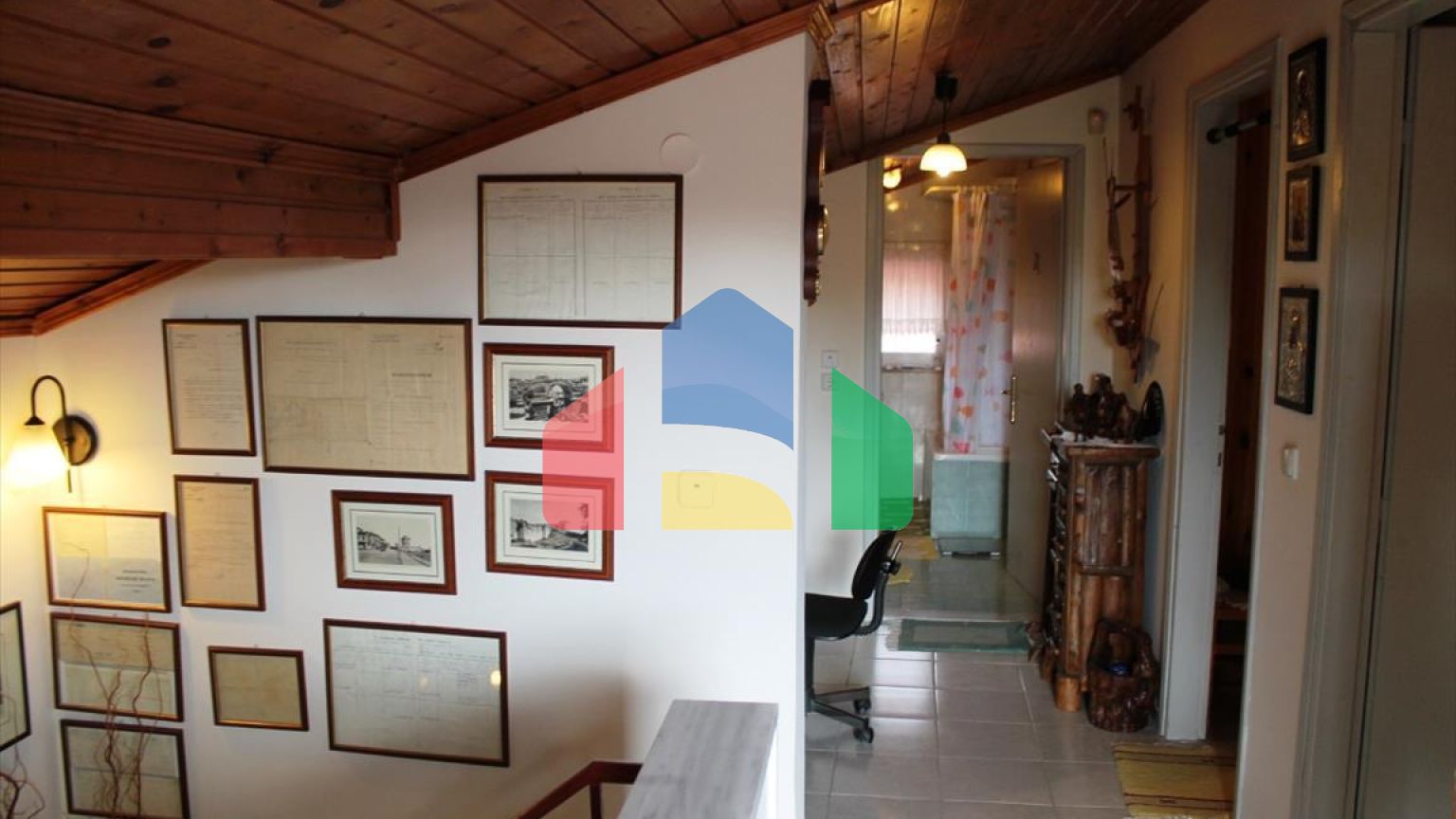 Продаж - Котедж 288 m² в Салоніках