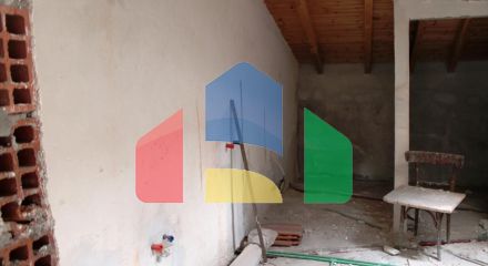 Продаж - Котедж 288 m² в Салоніках