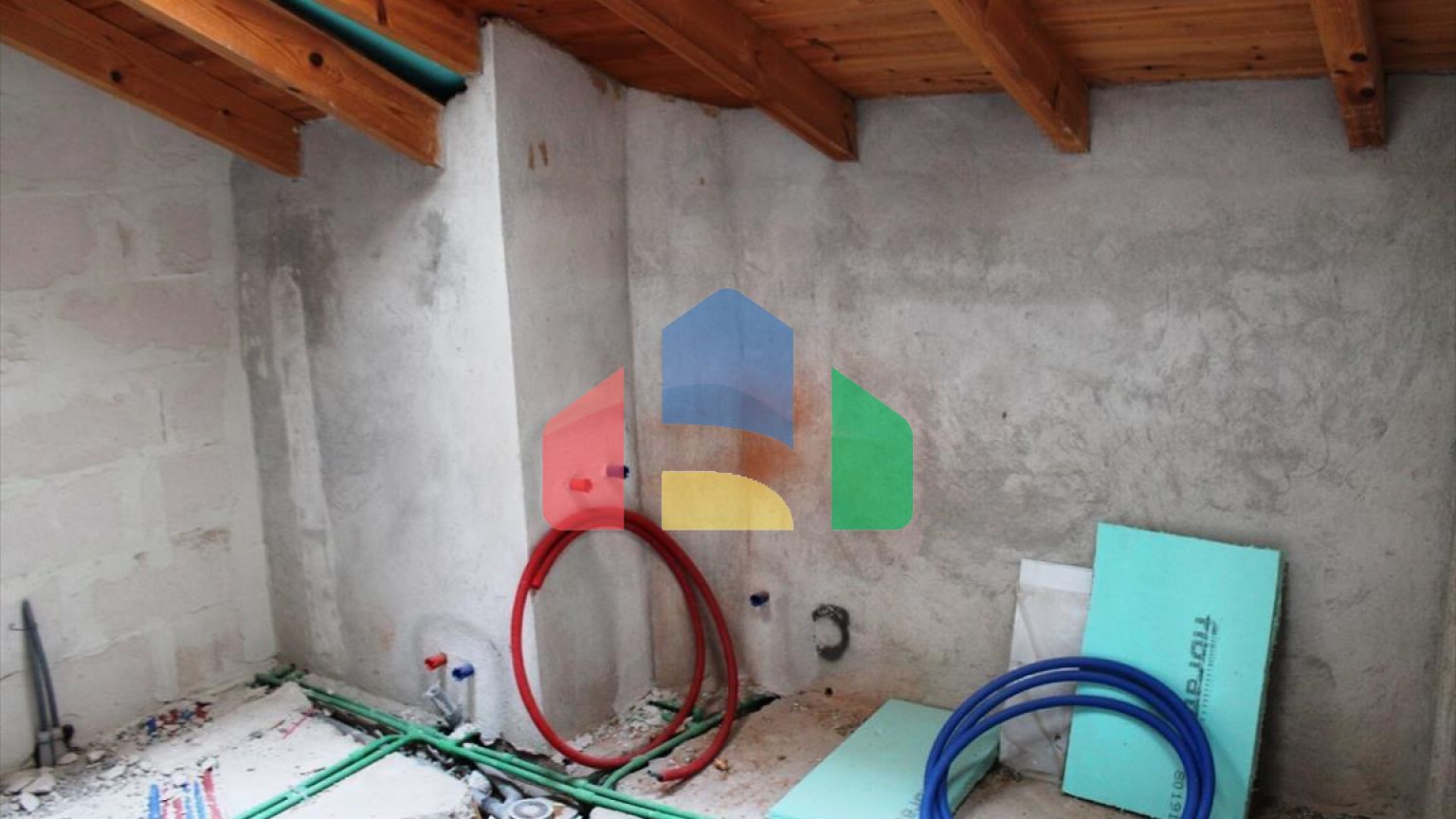 Продаж - Котедж 288 m² в Салоніках