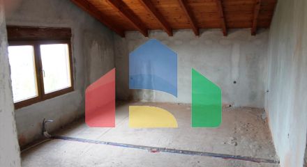 Продаж - Котедж 288 m² в Салоніках