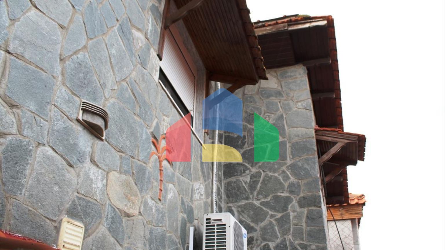 Продаж - Котедж 288 m² в Салоніках