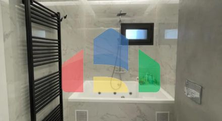 Продаж - Таунхаус 200 m² в Салоніках