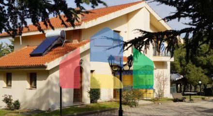 For Sale - Villa 327 m² in Thessaloniki