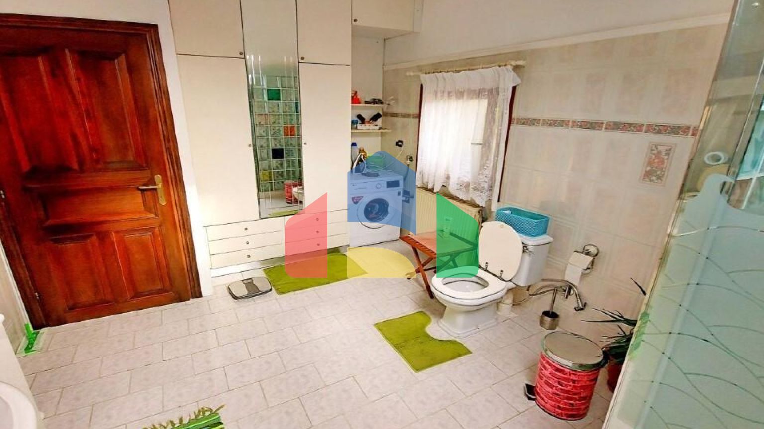 Продаж - Вілла 327 m² в Салоніках