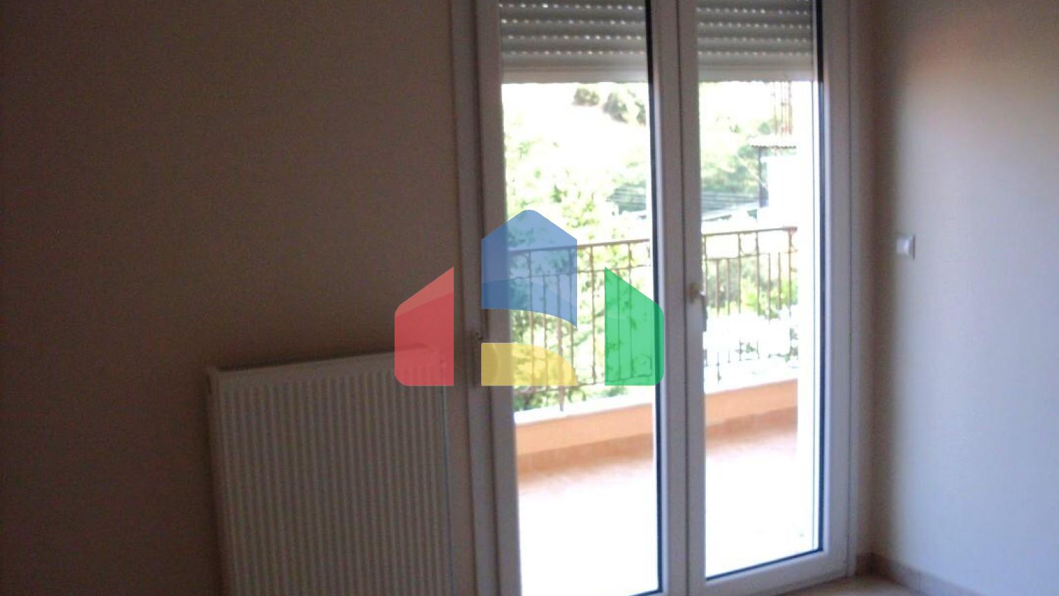 Продаж - Таунхаус 180 m² в Салоніках