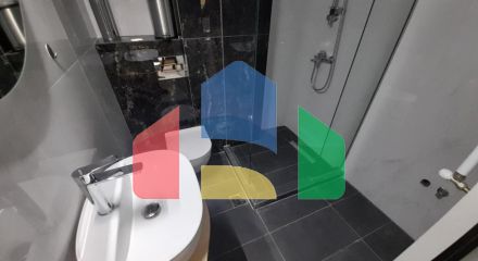 Продажа - Здание 800 m² в Салониках