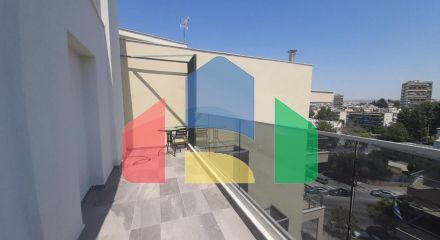 Продажа - Здание 800 m² в Салониках