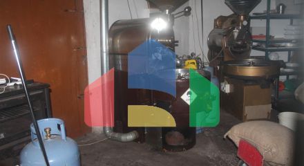 Продажа - Здание 1850 m² в Салониках