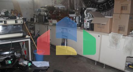 Продажа - Здание 1850 m² в Салониках