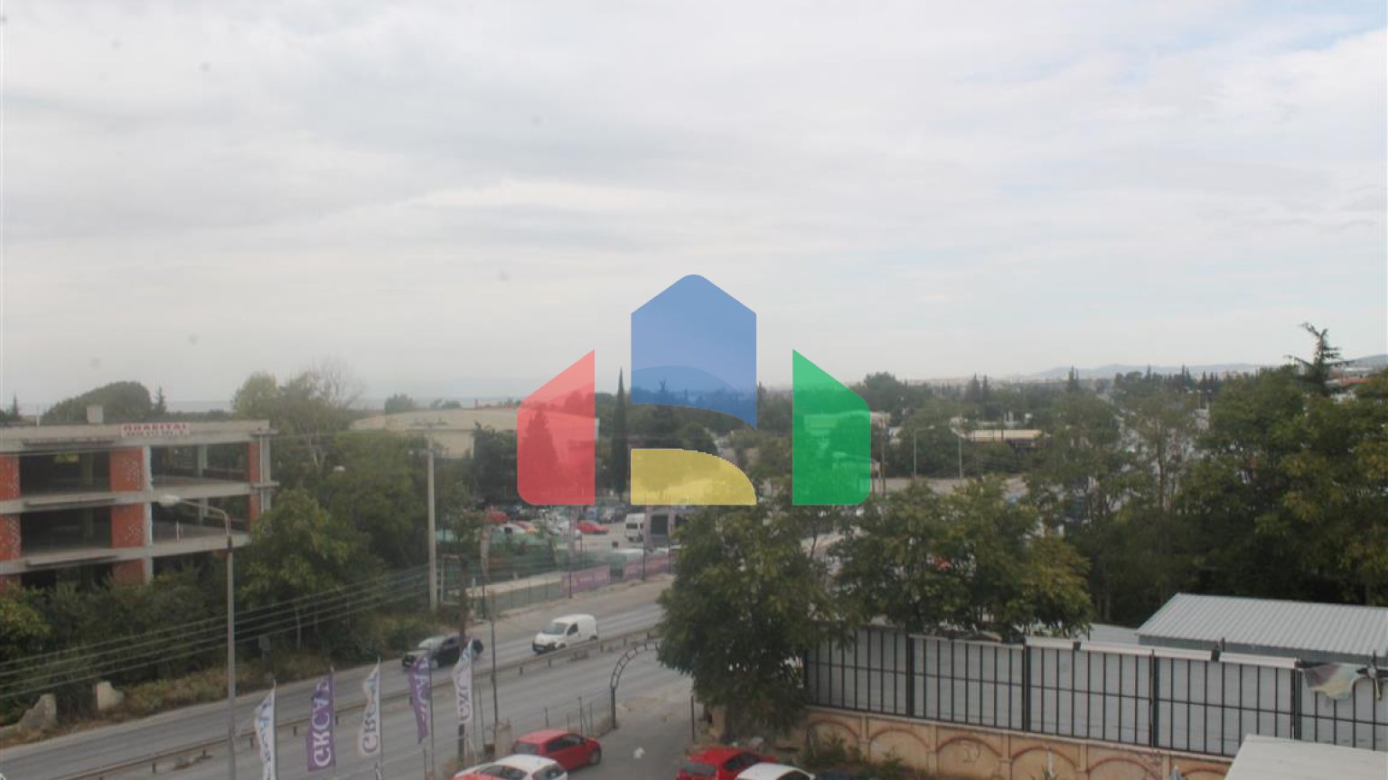 Продажа - Здание 1850 m² в Салониках