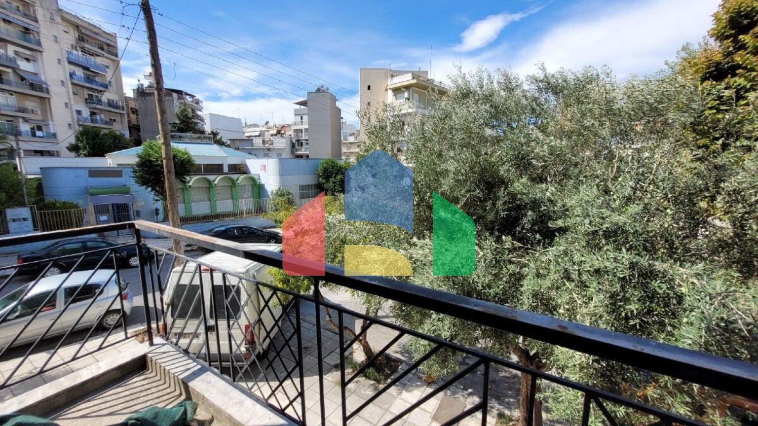 Продаж - Комерційна нерухомість 360 m² в Салоніках