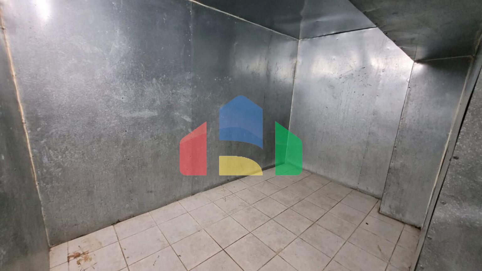 Продаж - Комерційна нерухомість 360 m² в Салоніках