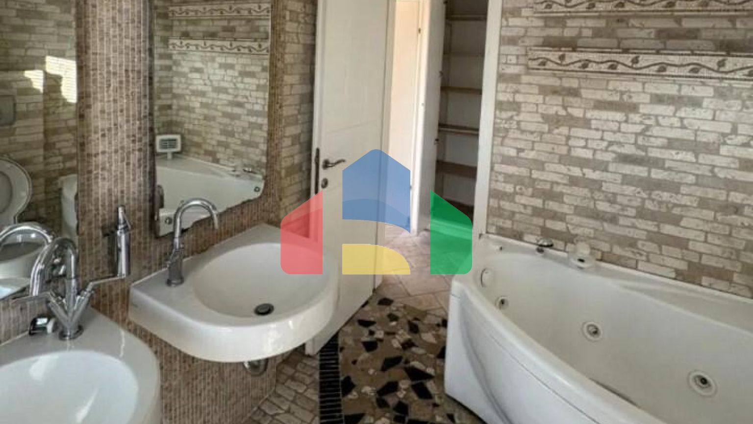 Продажа - Квартира 110 m² в Салониках