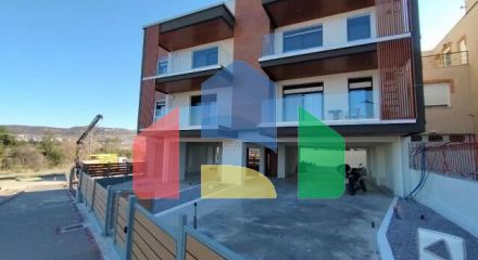 Продажа - Двухуровневая квартира 153 m² в Салониках