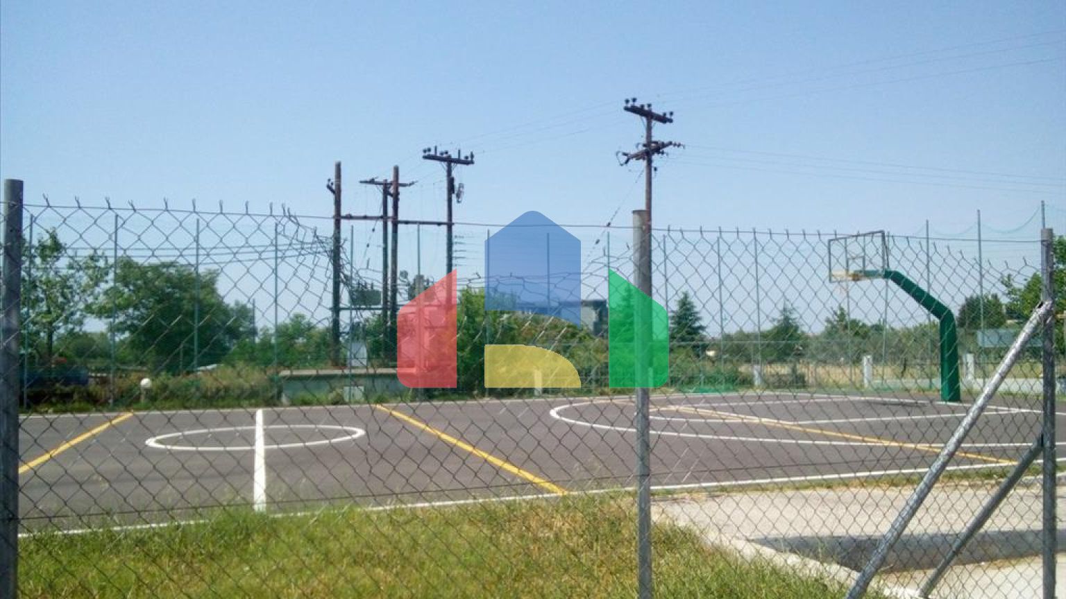 Продажа - Здание 3200 m² в Салониках