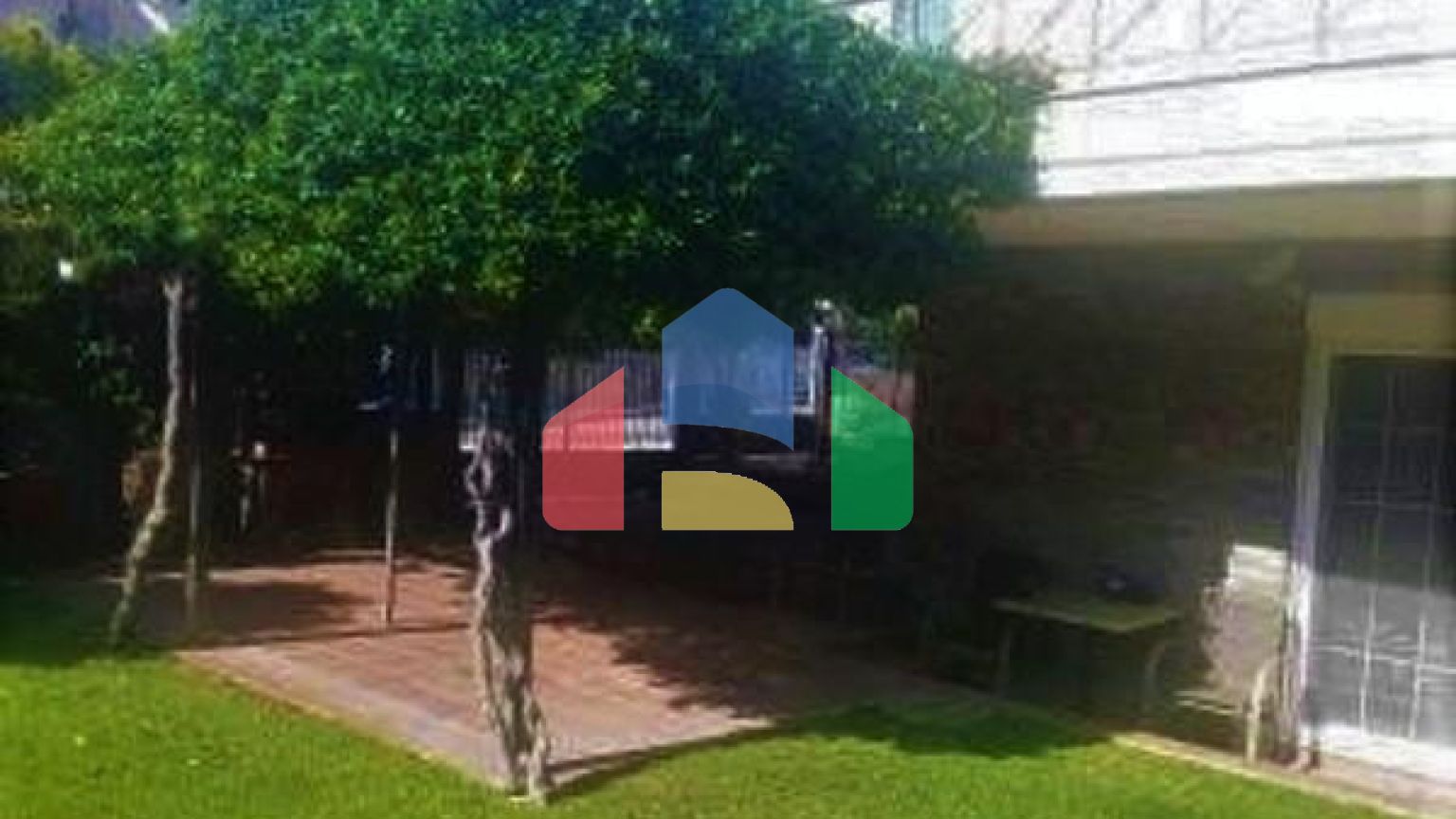 Продаж - Таунхаус 250 m² в Салоніках