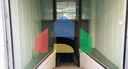 Продаж - Комерційна нерухомість 520 m² в Салоніках